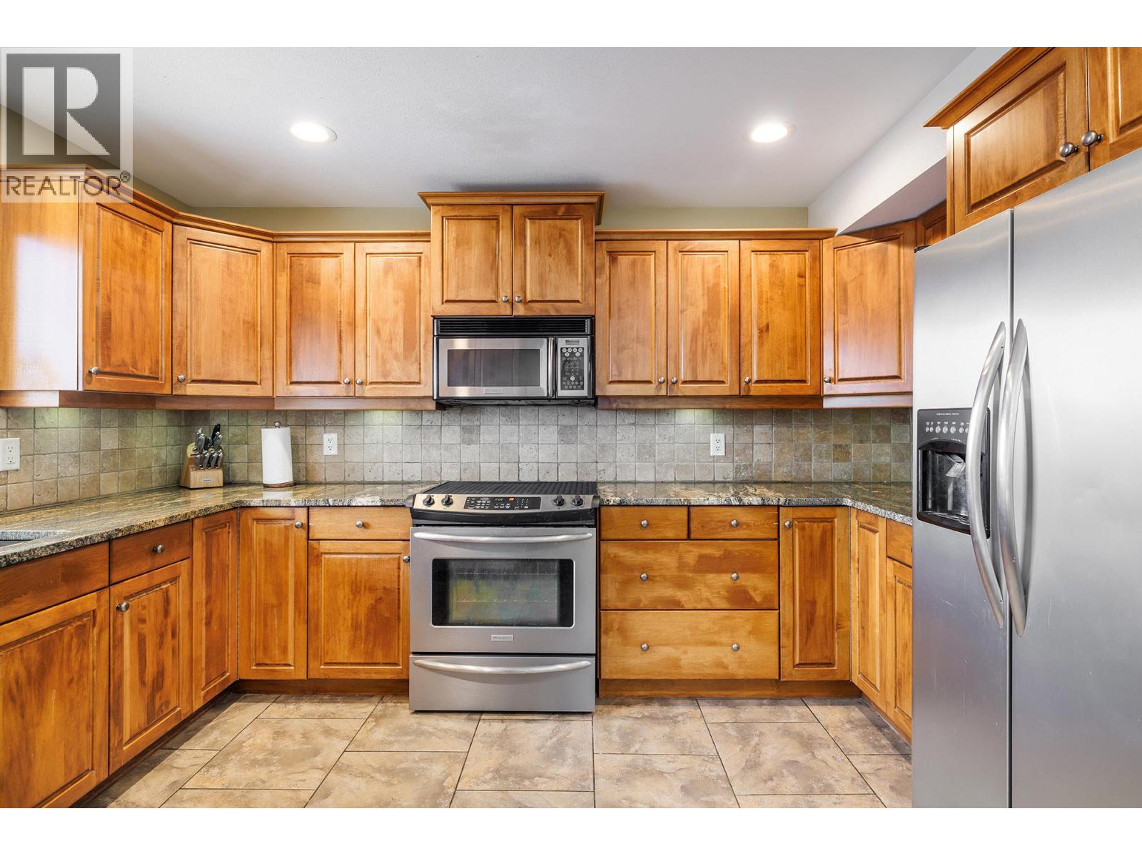 2661 Lakeridge Road, West Kelowna