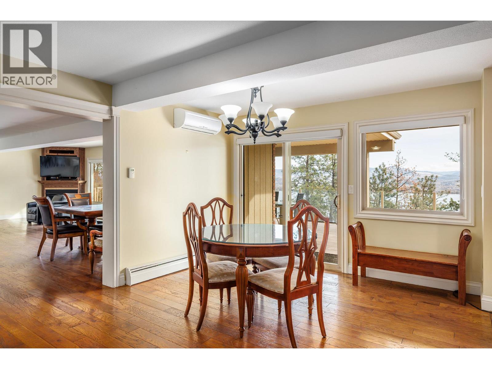 2661 Lakeridge Road, West Kelowna