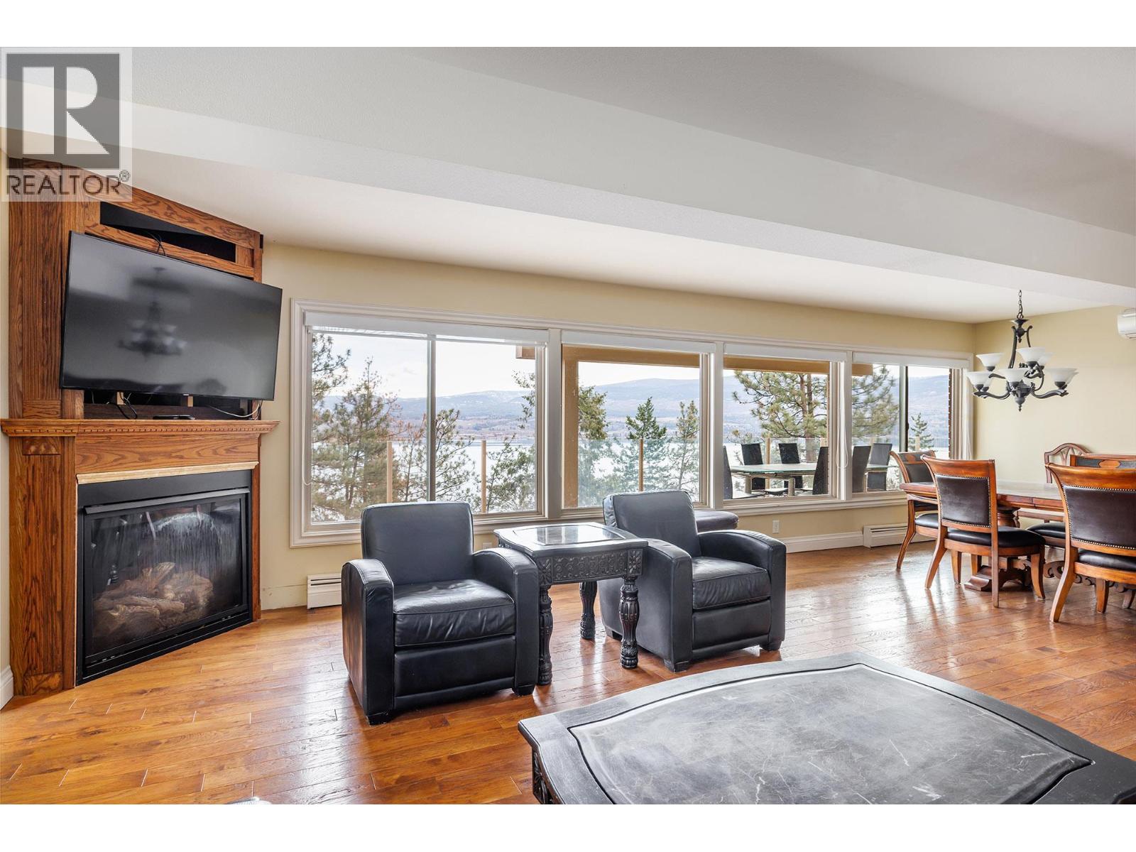 2661 Lakeridge Road, West Kelowna