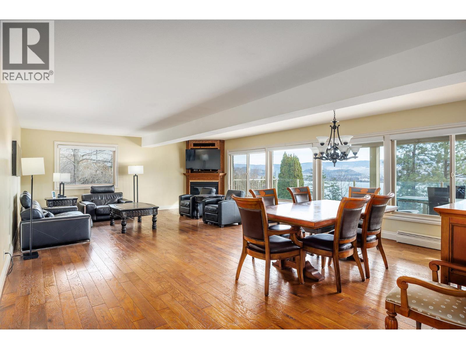 2661 Lakeridge Road, West Kelowna