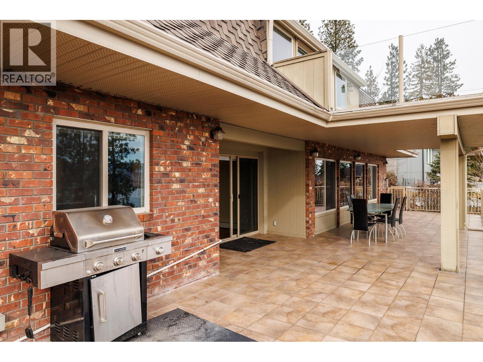 2661 Lakeridge Road, West Kelowna