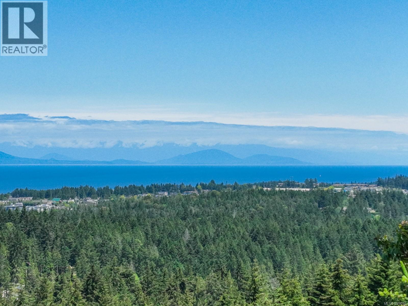 4985 Broad Ridge Pl, Lantzville