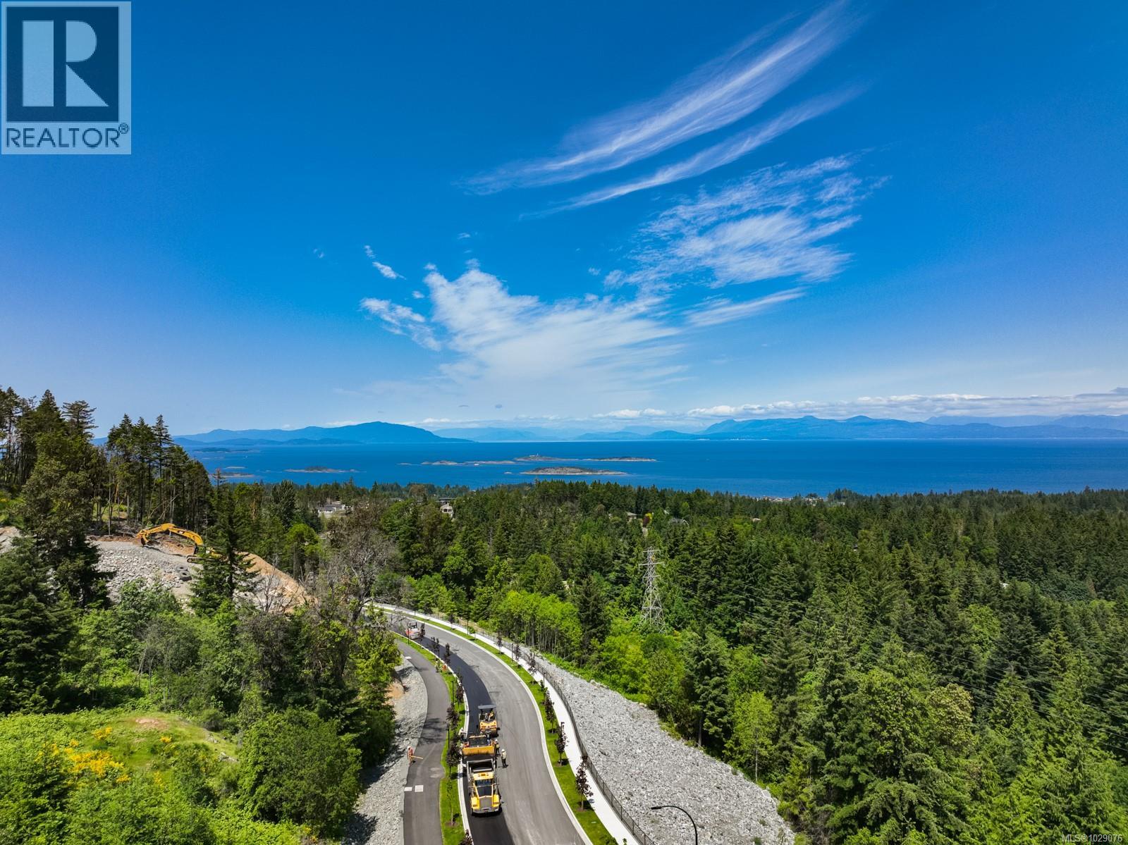 4985 Broad Ridge Pl, Lantzville