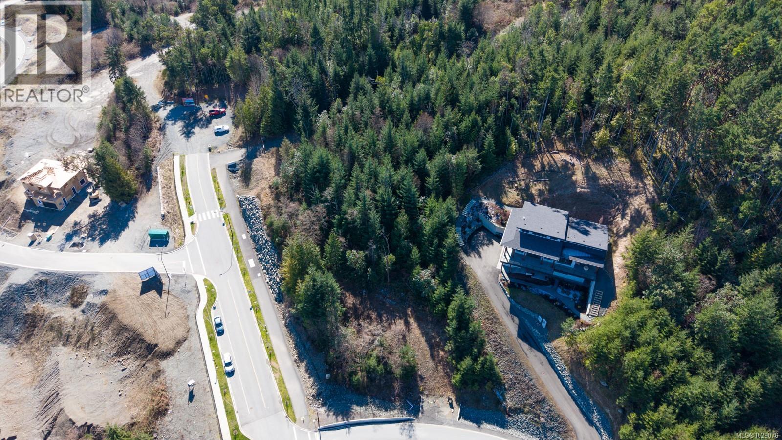 4985 Broad Ridge Pl, Lantzville