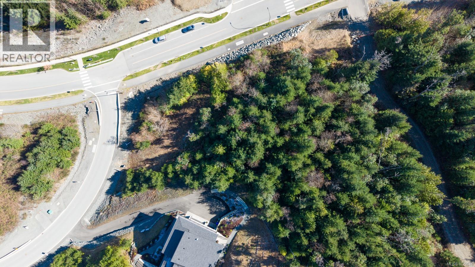 4985 Broad Ridge Pl, Lantzville