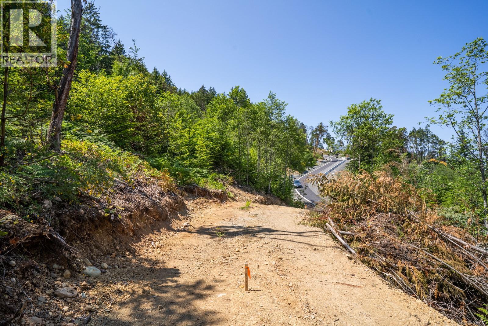 4985 Broad Ridge Pl, Lantzville