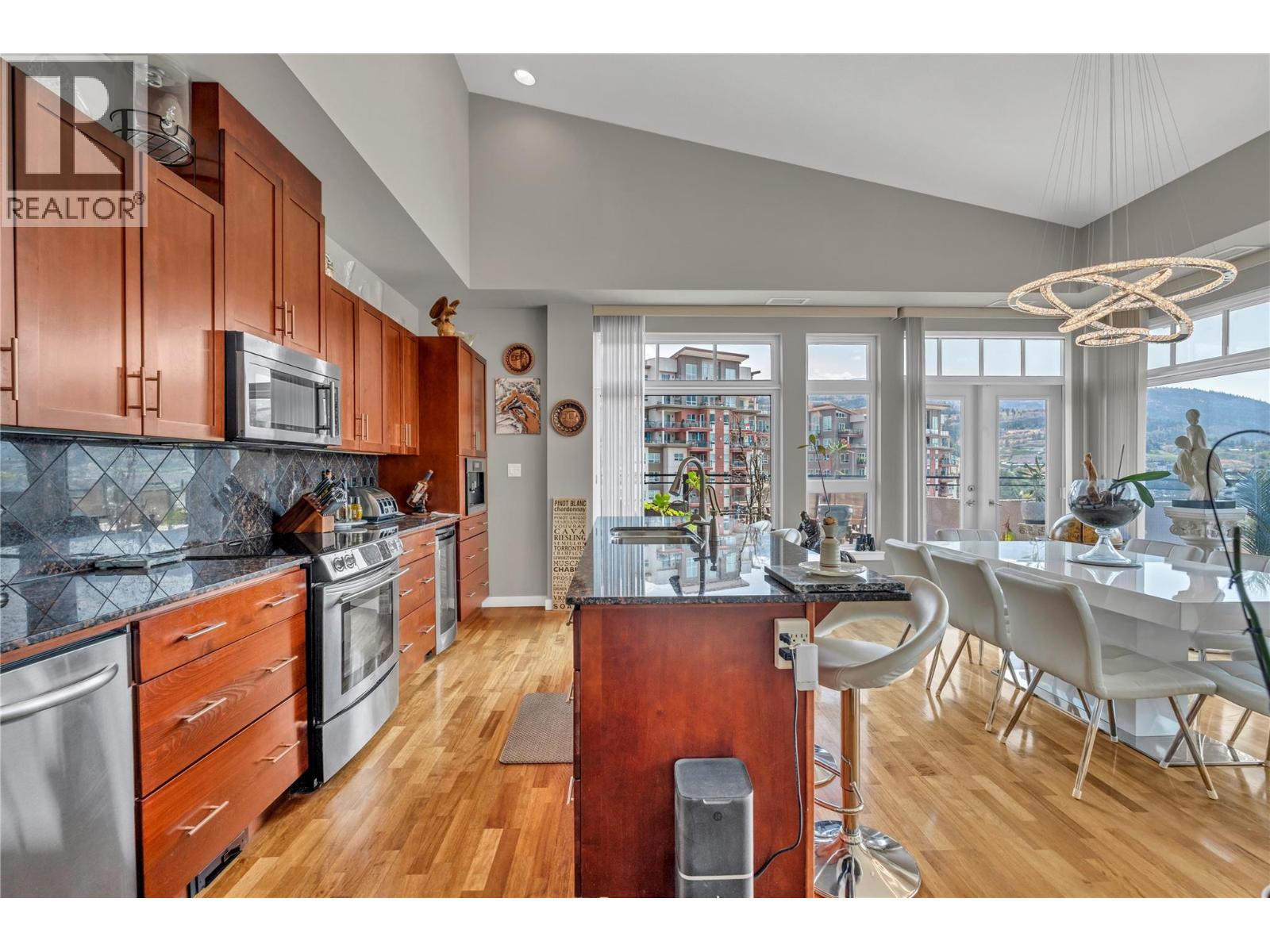 3301 Skaha Lake Road Unit# 803, Penticton