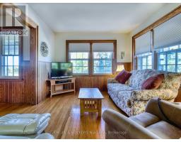 Bedroom 3 - 1577 Line 6 Road, Niagara On The Lake, ON L0S1J0 Photo 8