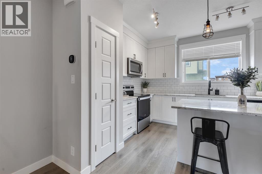 Single Family House for Sale in  Sage Bluff Gate NW Sage Hill Calgary 