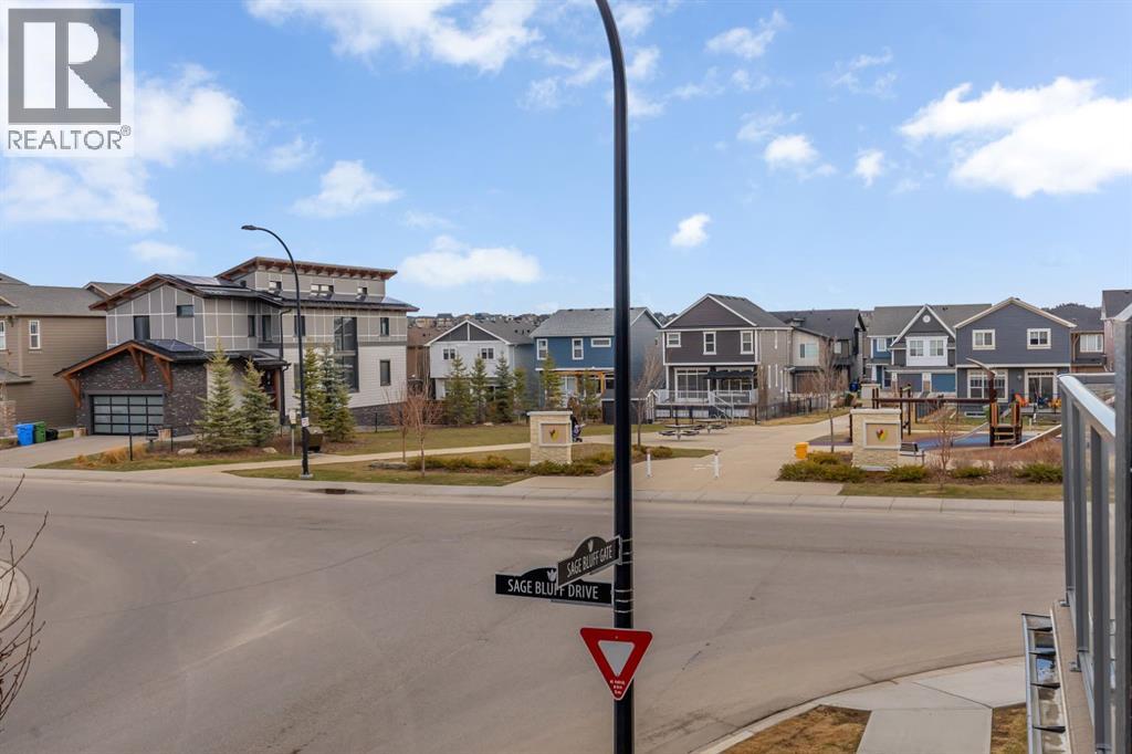 Single Family House for Sale in  Sage Bluff Gate NW Sage Hill Calgary 