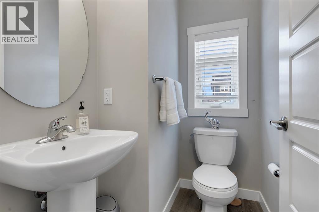 Single Family House for Sale in  Sage Bluff Gate NW Sage Hill Calgary 