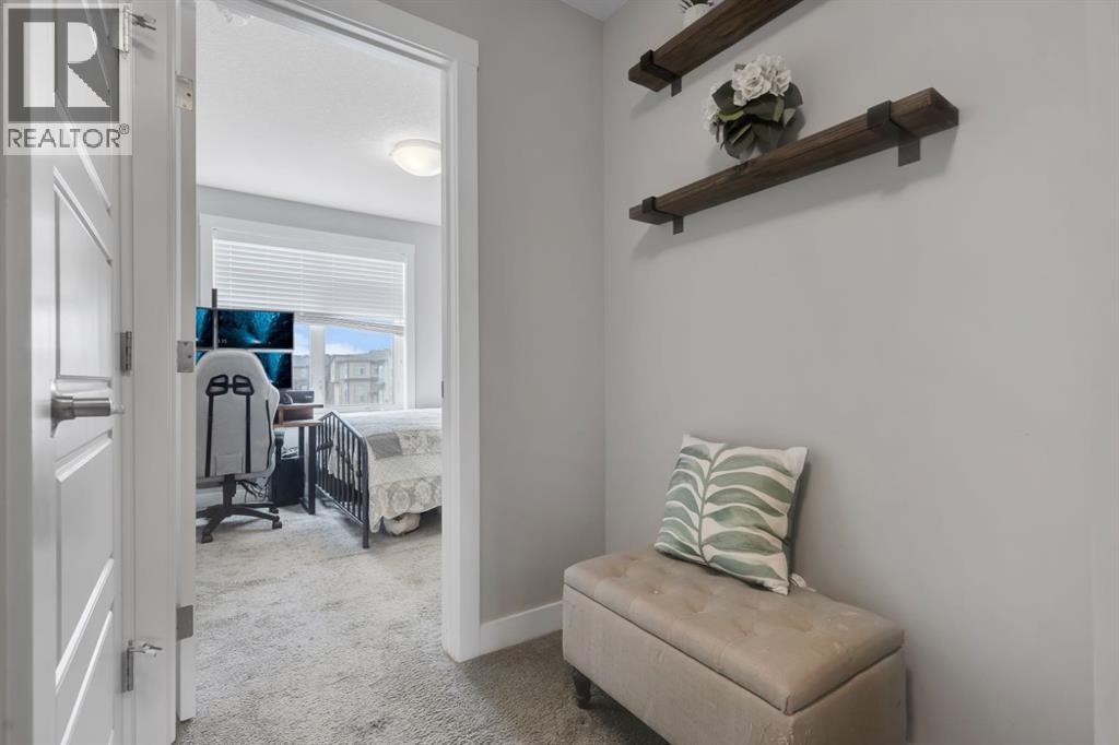 Single Family House for Sale in  Sage Bluff Gate NW Sage Hill Calgary 