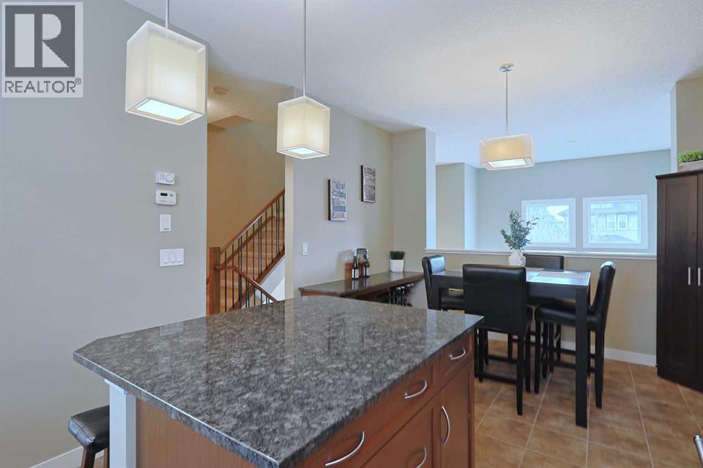Single Family House 4 Level for Sale in  Evanston Square NW Evanston Calgary 