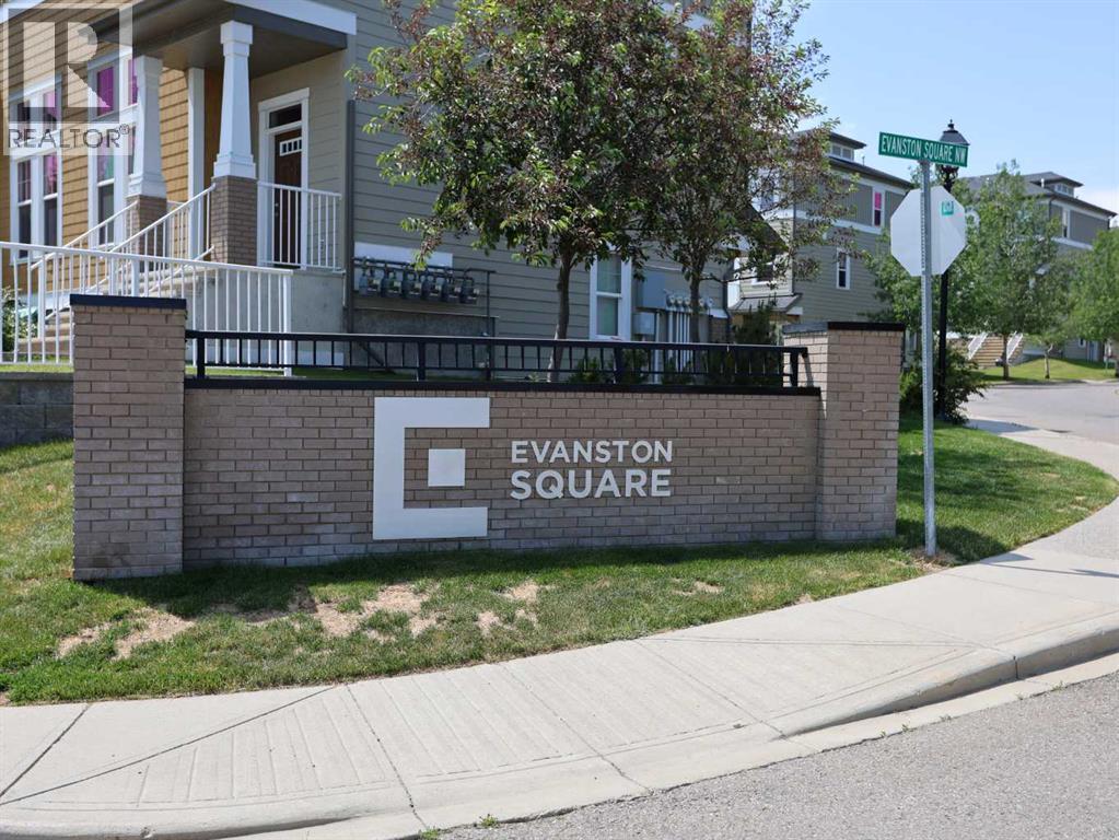 Single Family House 4 Level for Sale in  Evanston Square NW Evanston Calgary 