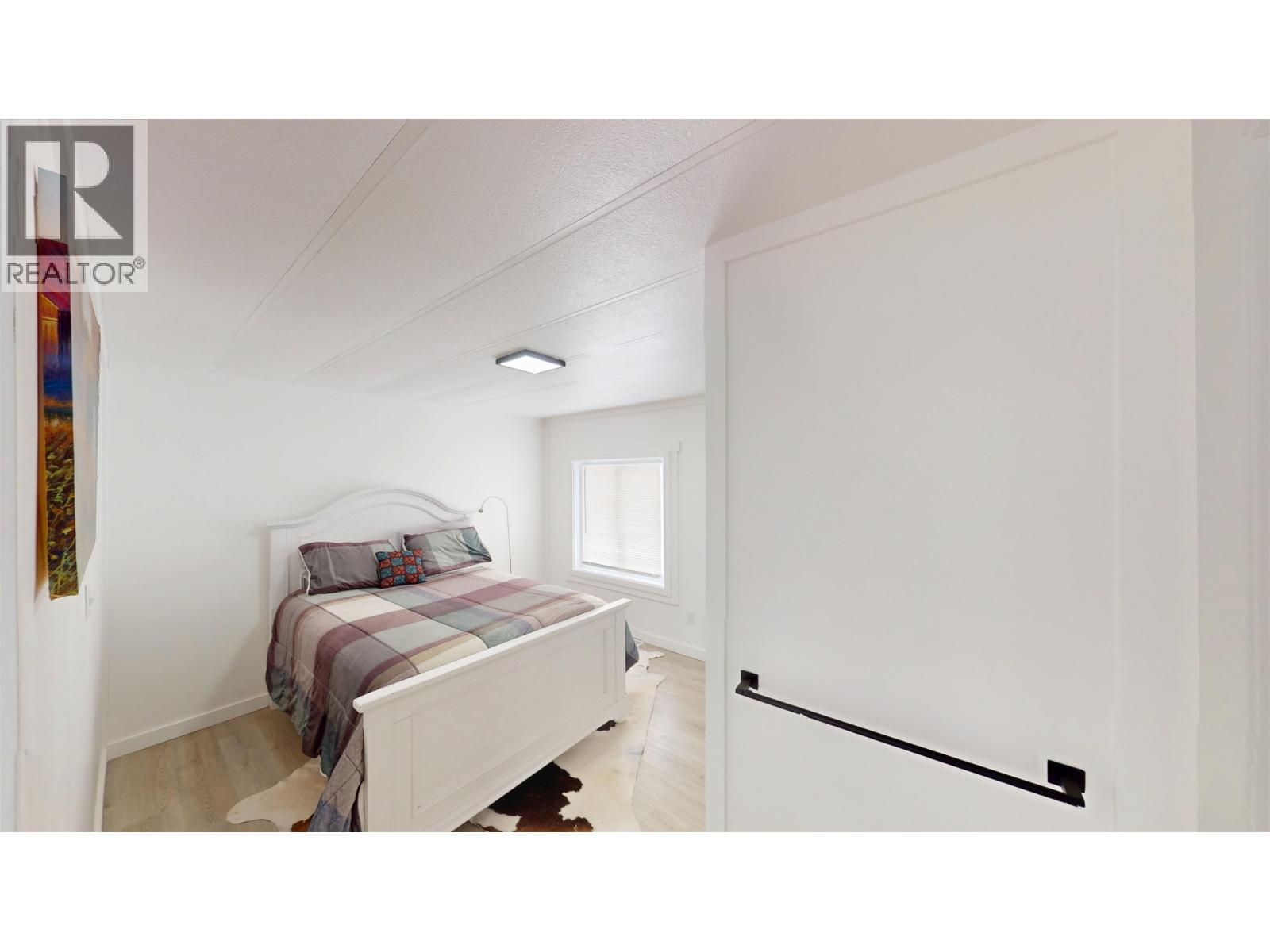 10356 99 STREET - 32