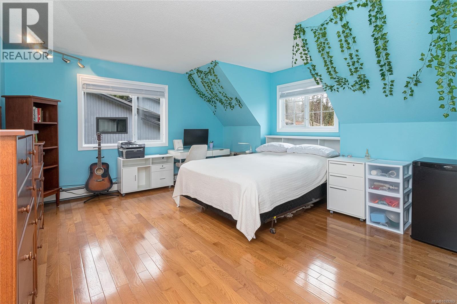  4243 Maimie Place, Saanich