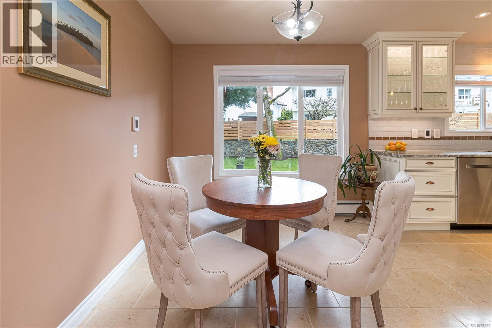  4243 Maimie Place, Saanich