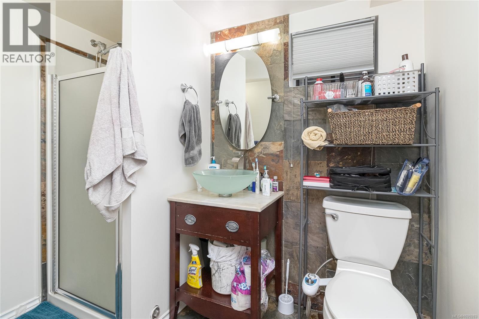  4243 Maimie Place, Saanich