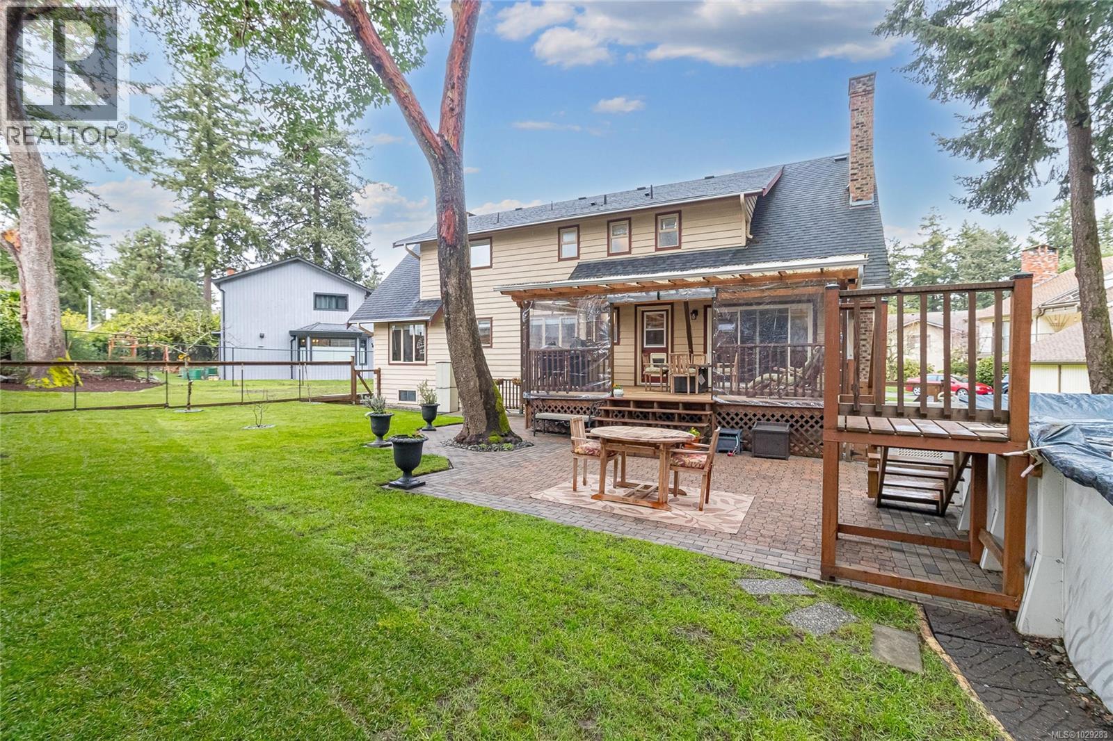  4243 Maimie Place, Saanich