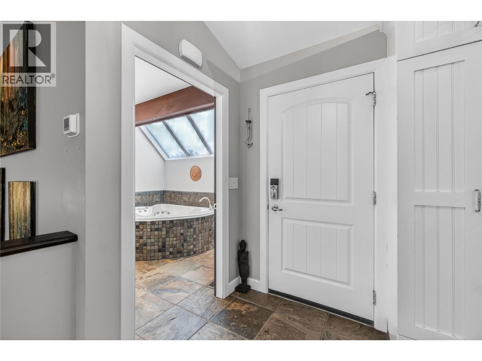 500 Old Spallumcheen Road Unit# 203, Sicamous