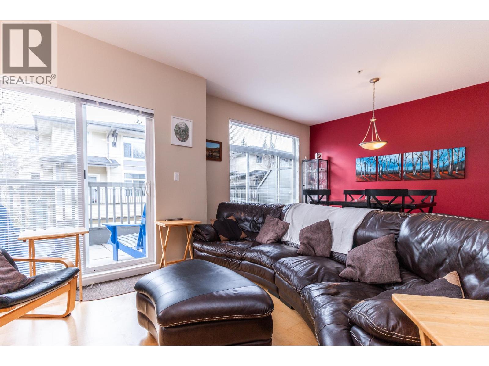 36 40632 GOVERNMENT ROAD, Squamish