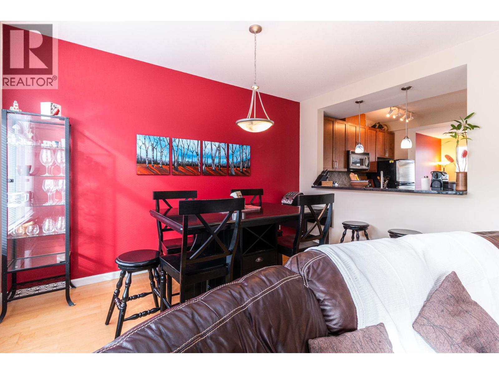 36 40632 GOVERNMENT ROAD, Squamish