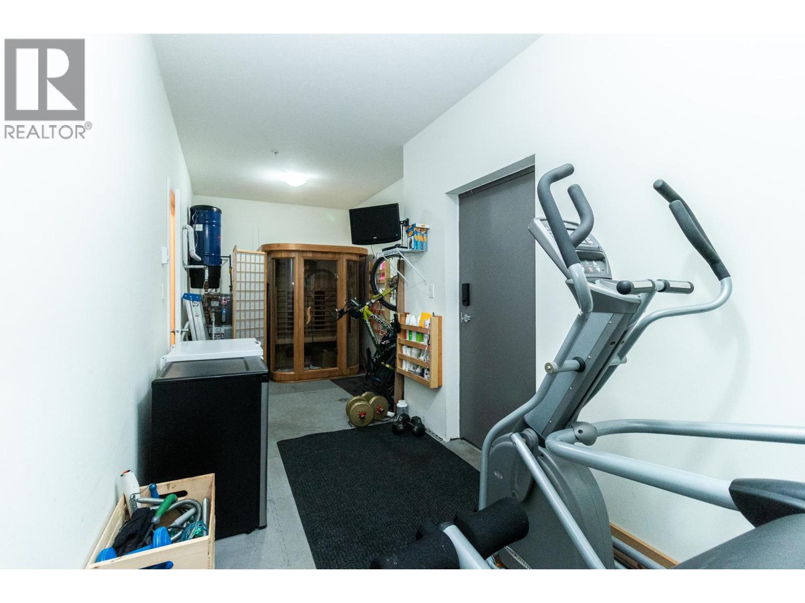 36 40632 GOVERNMENT ROAD, Squamish