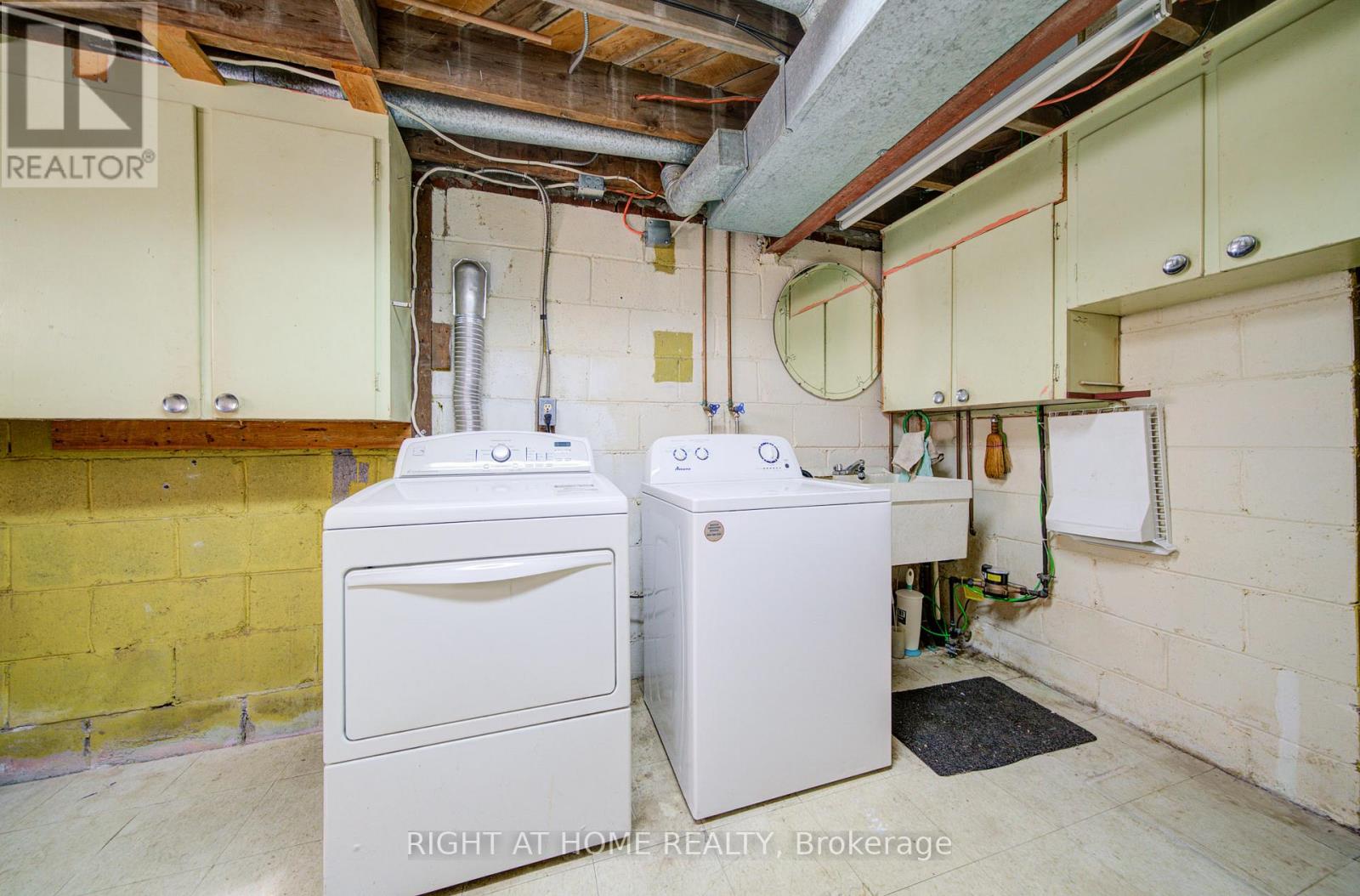25 STRODE DRIVE - 31
