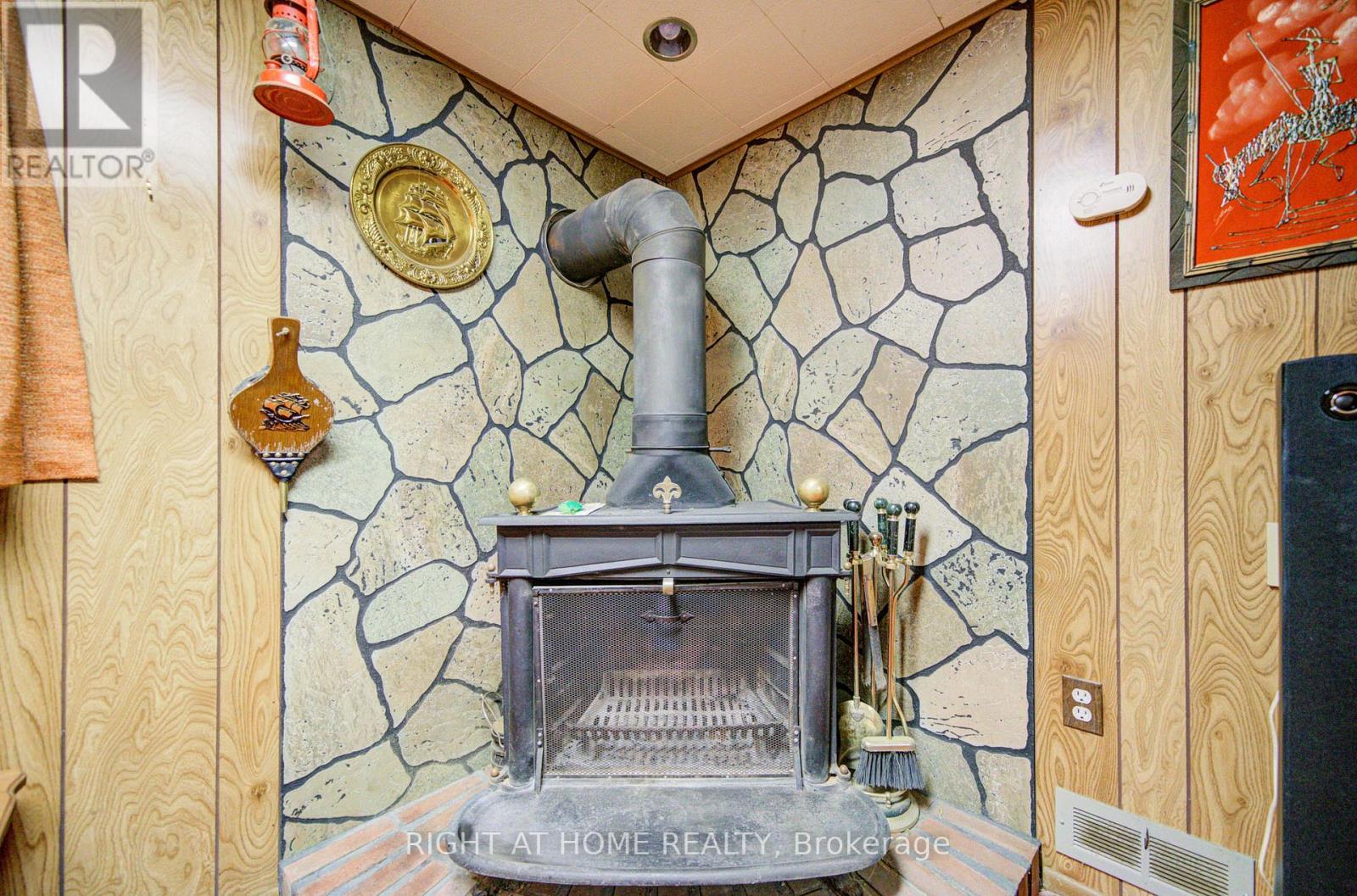 25 STRODE DRIVE - 43