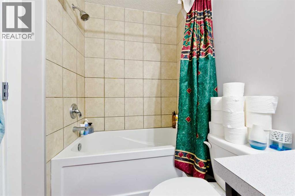 Single Family House Bi-level for Sale in   Street SE Albert Park/Radisson Heights Calgary 