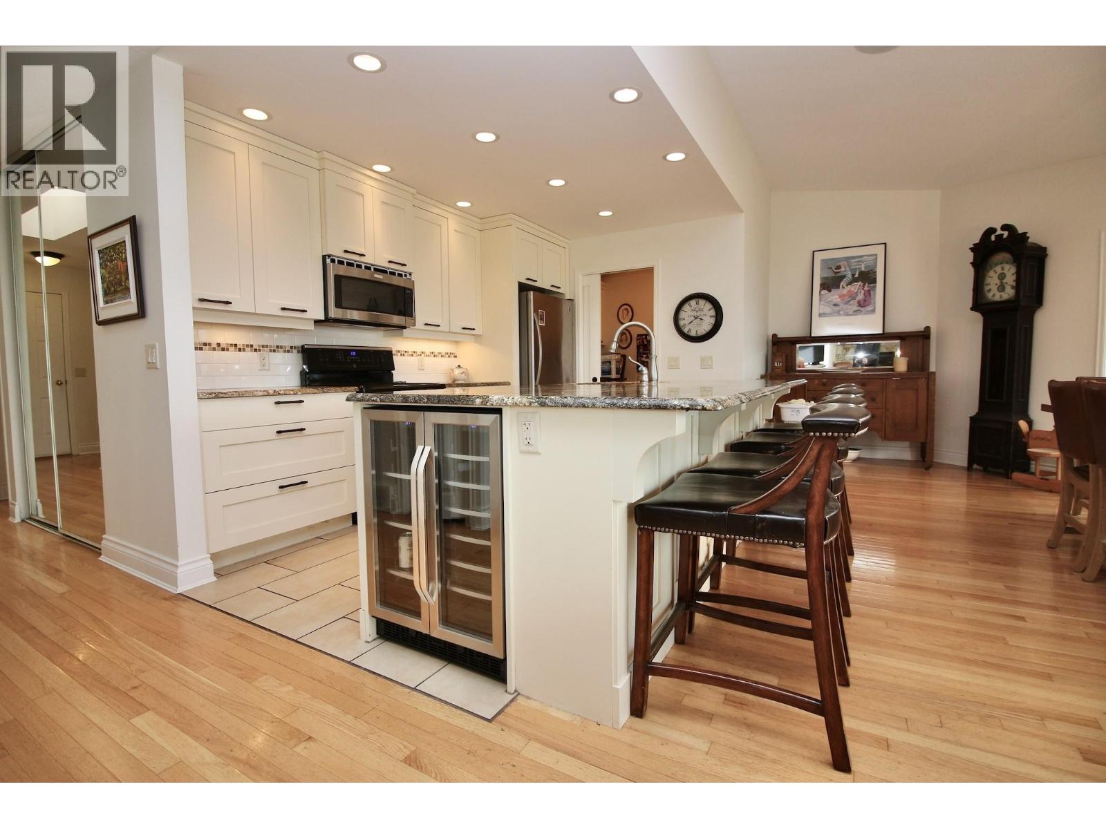 4004 Bluebird Road Unit# 406, Kelowna