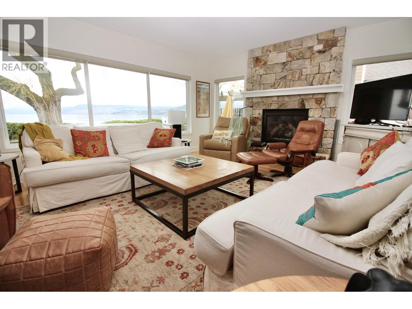 4004 Bluebird Road Unit# 406, Kelowna