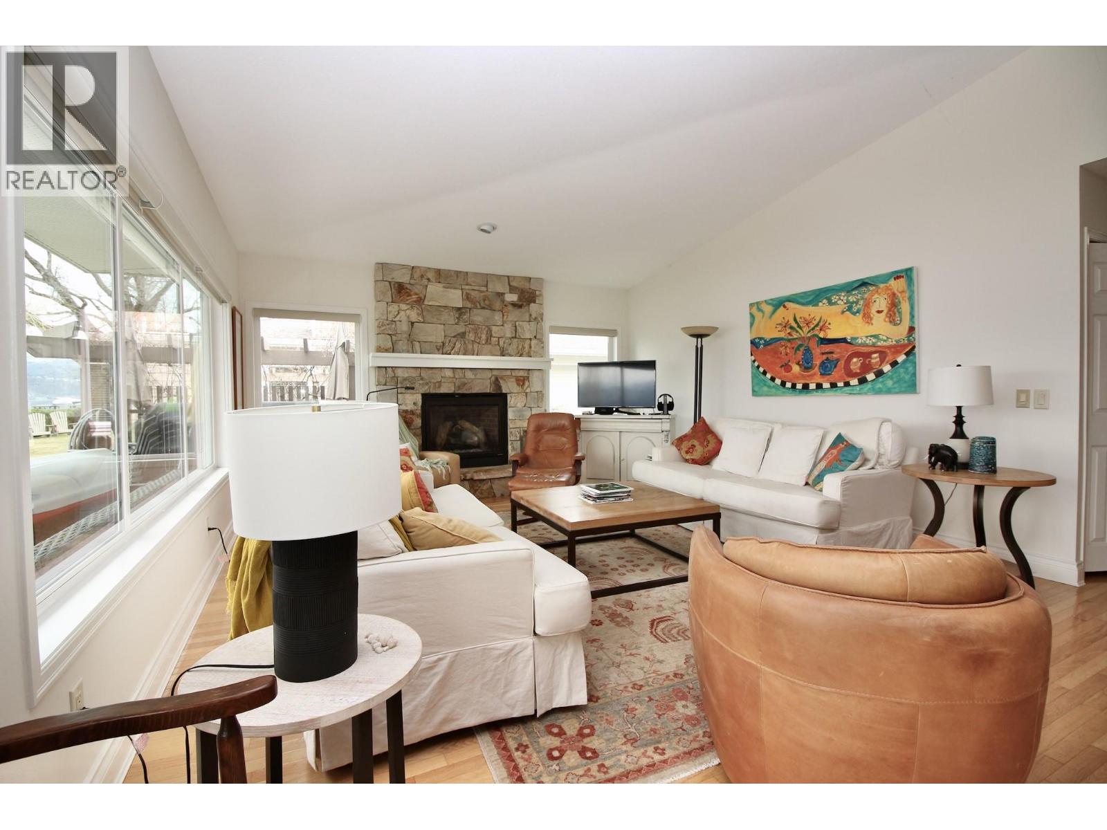 4004 Bluebird Road Unit# 406, Kelowna