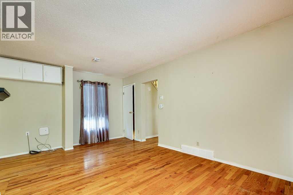 4515 50 Avenue, Innisfail