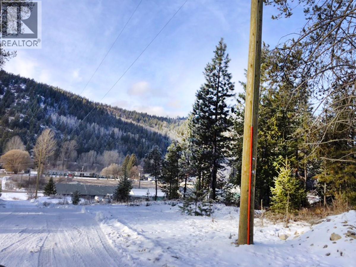 451 PONDEROSA LANE - 7