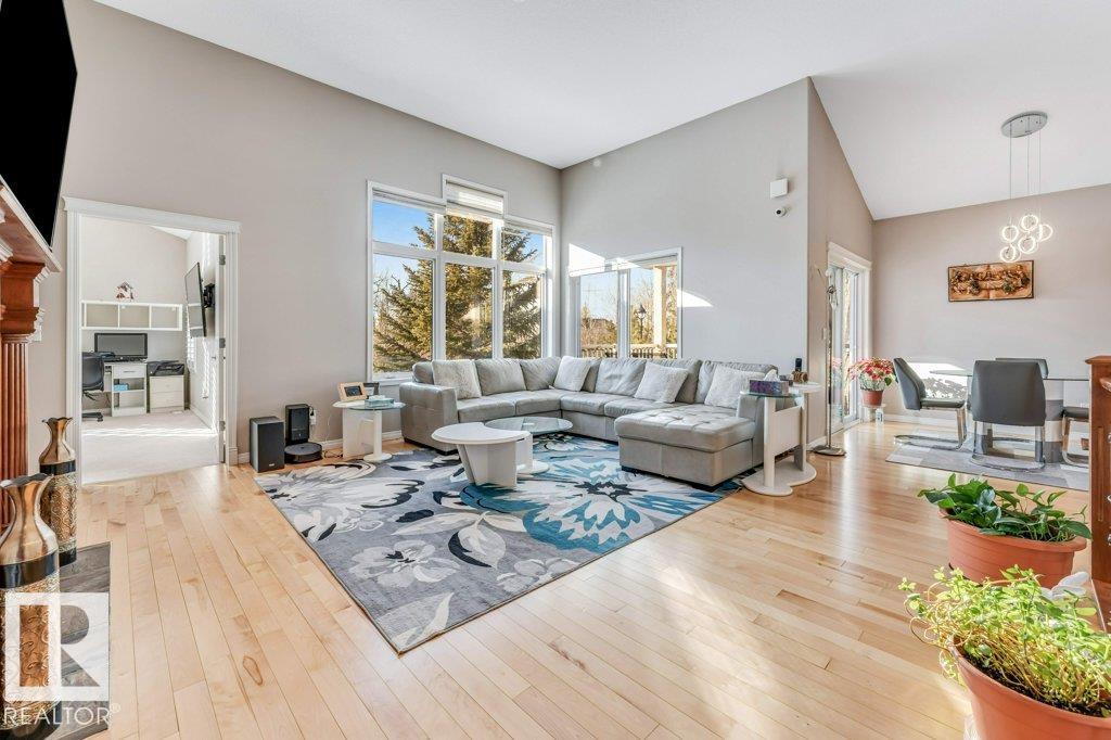 #20 18343 LESSARD RD NW - 17