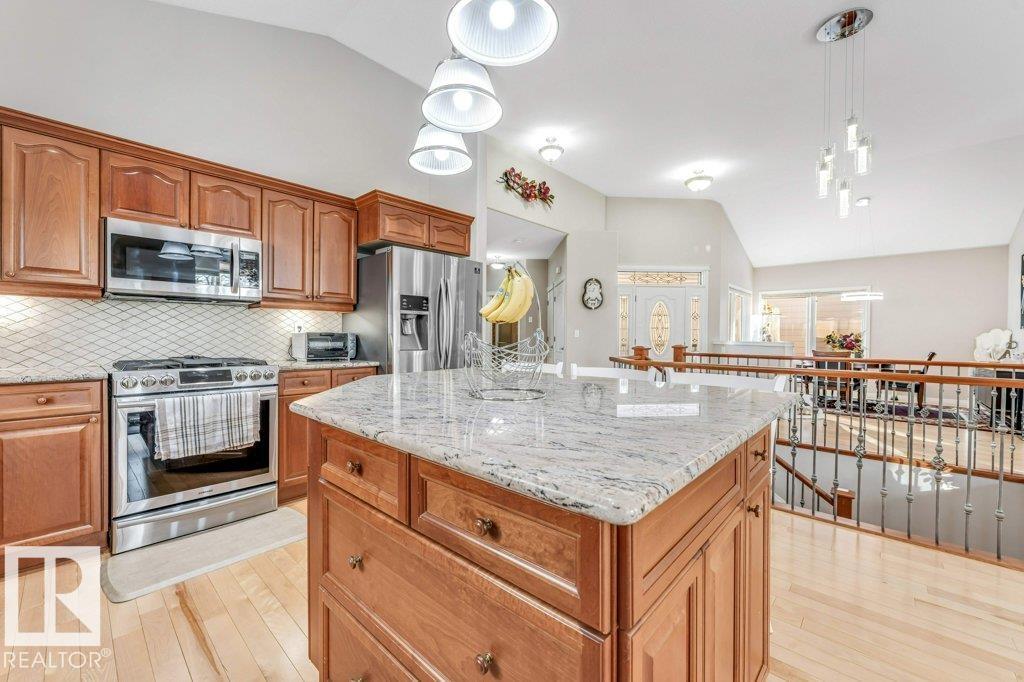 #20 18343 LESSARD RD NW - 21