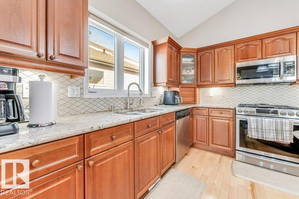 #20 18343 LESSARD RD NW - 29