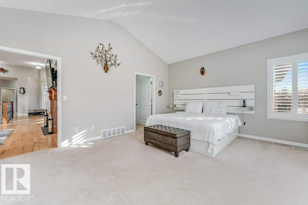 #20 18343 LESSARD RD NW - 39