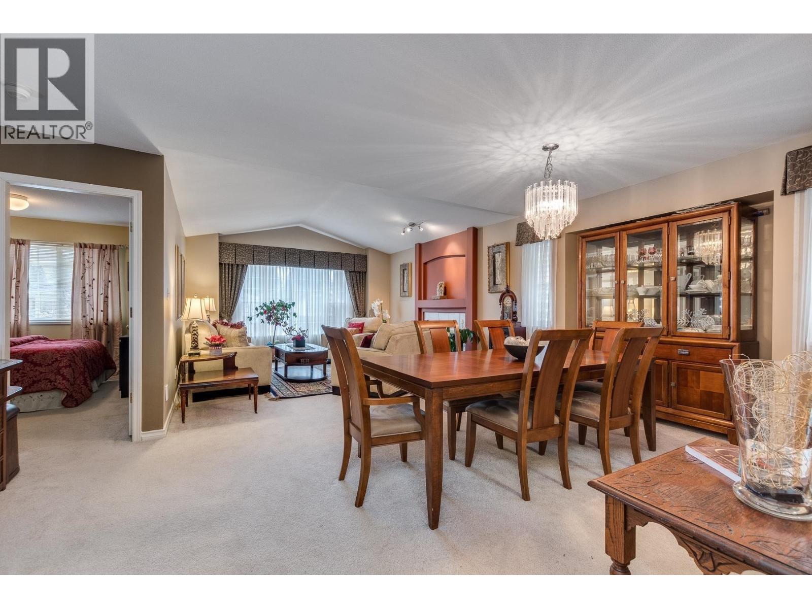 3156 JERVIS STREET, Port Coquitlam