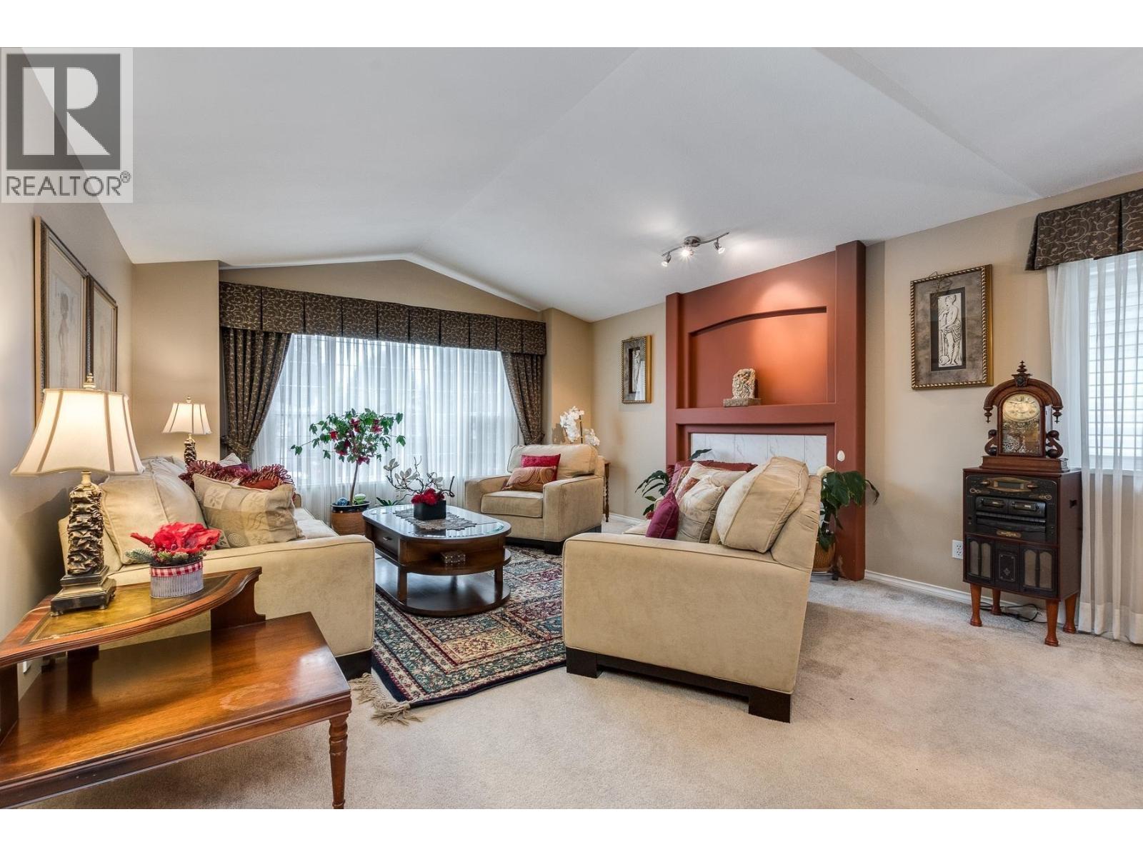 3156 JERVIS STREET, Port Coquitlam