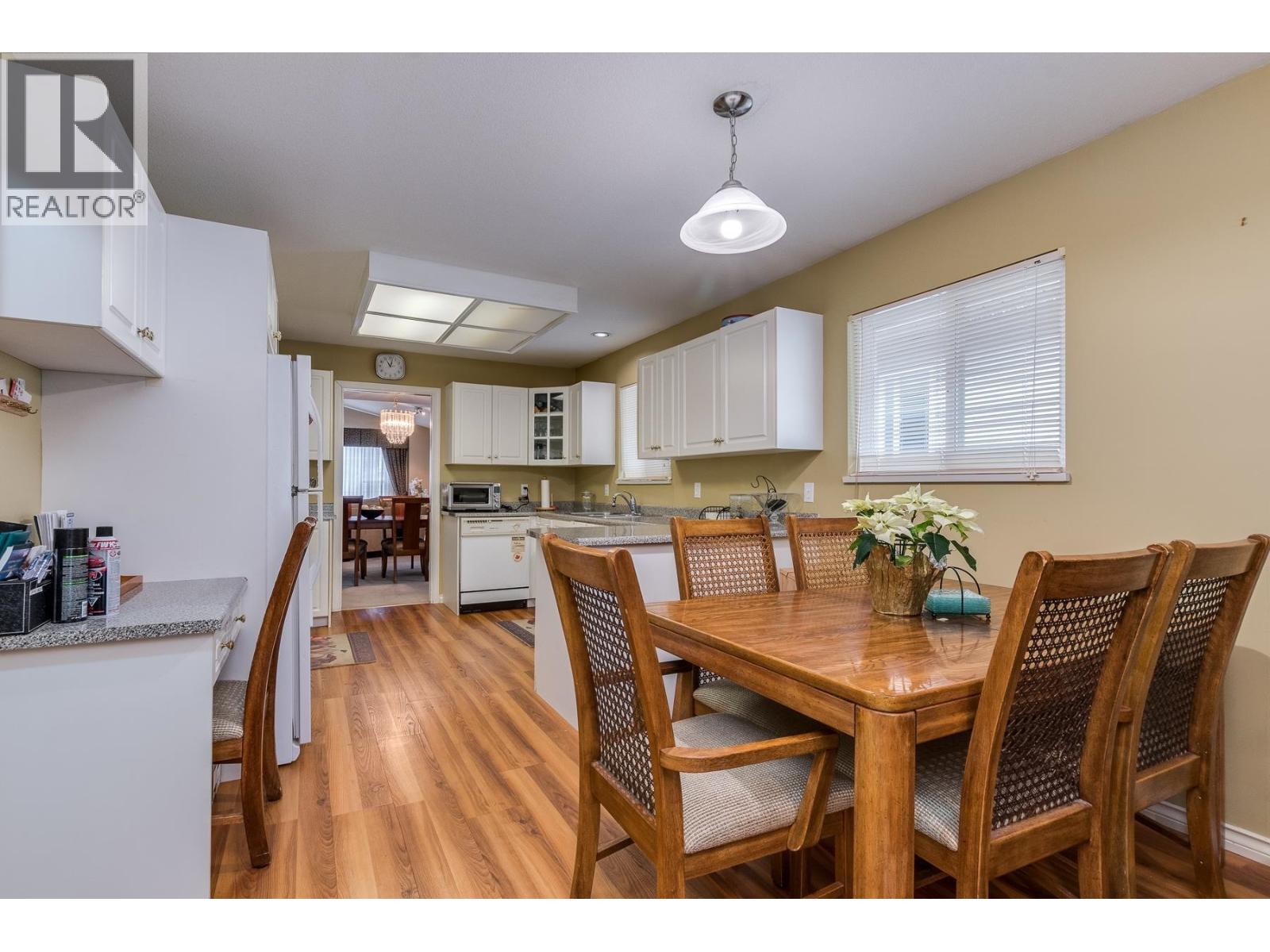 3156 JERVIS STREET, Port Coquitlam