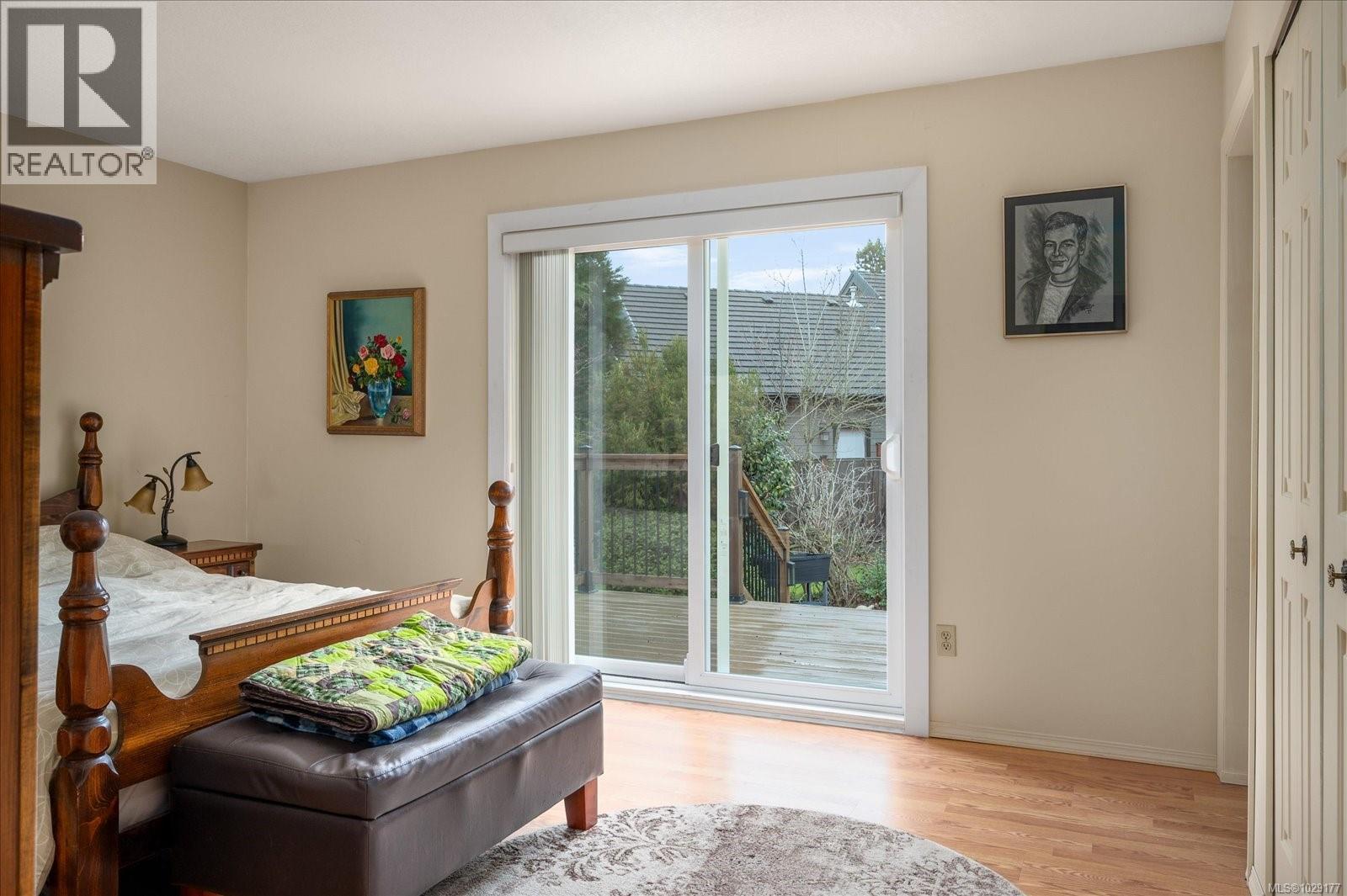 492 Aquila Pl, Parksville