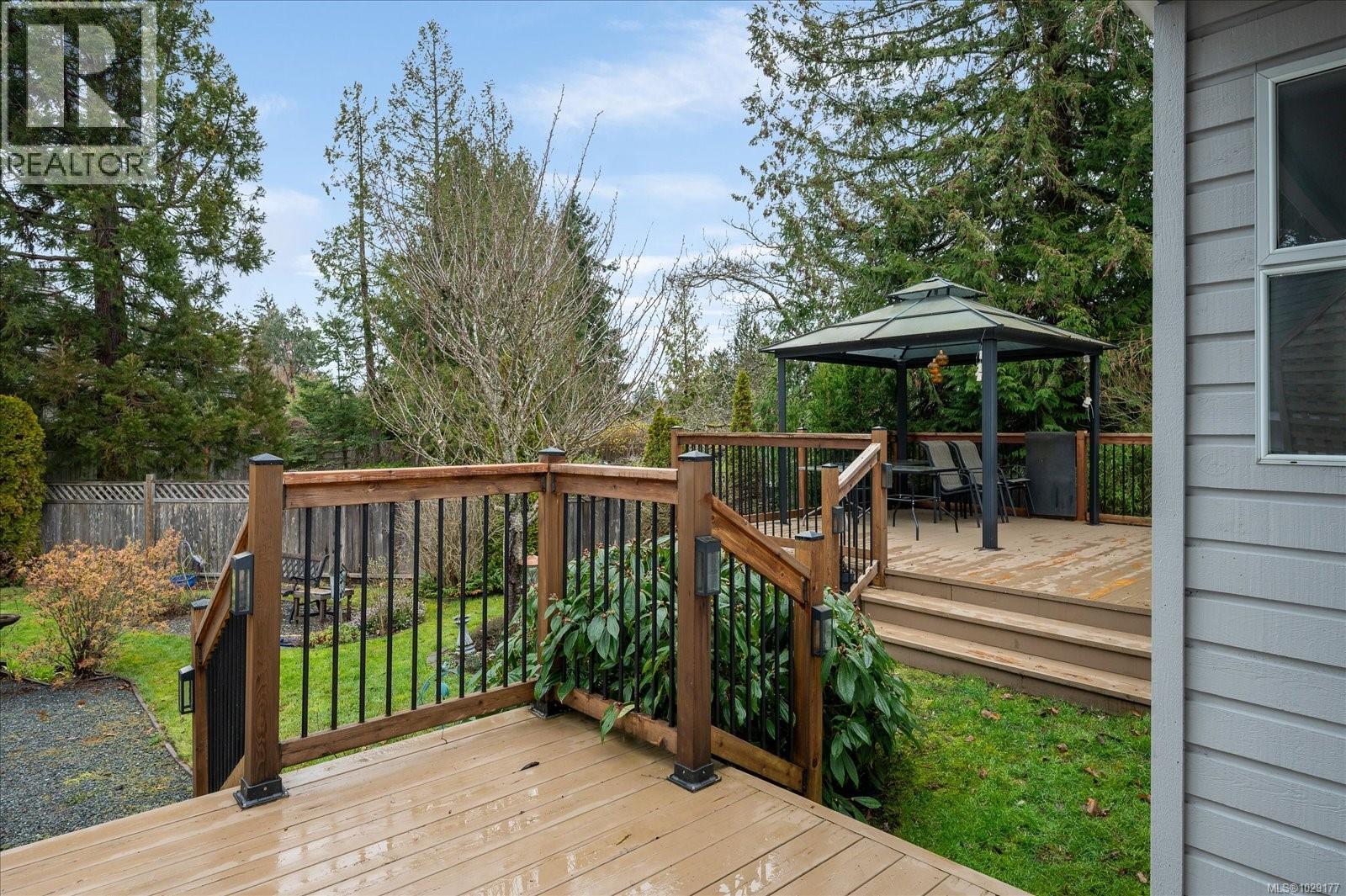 492 Aquila Pl, Parksville