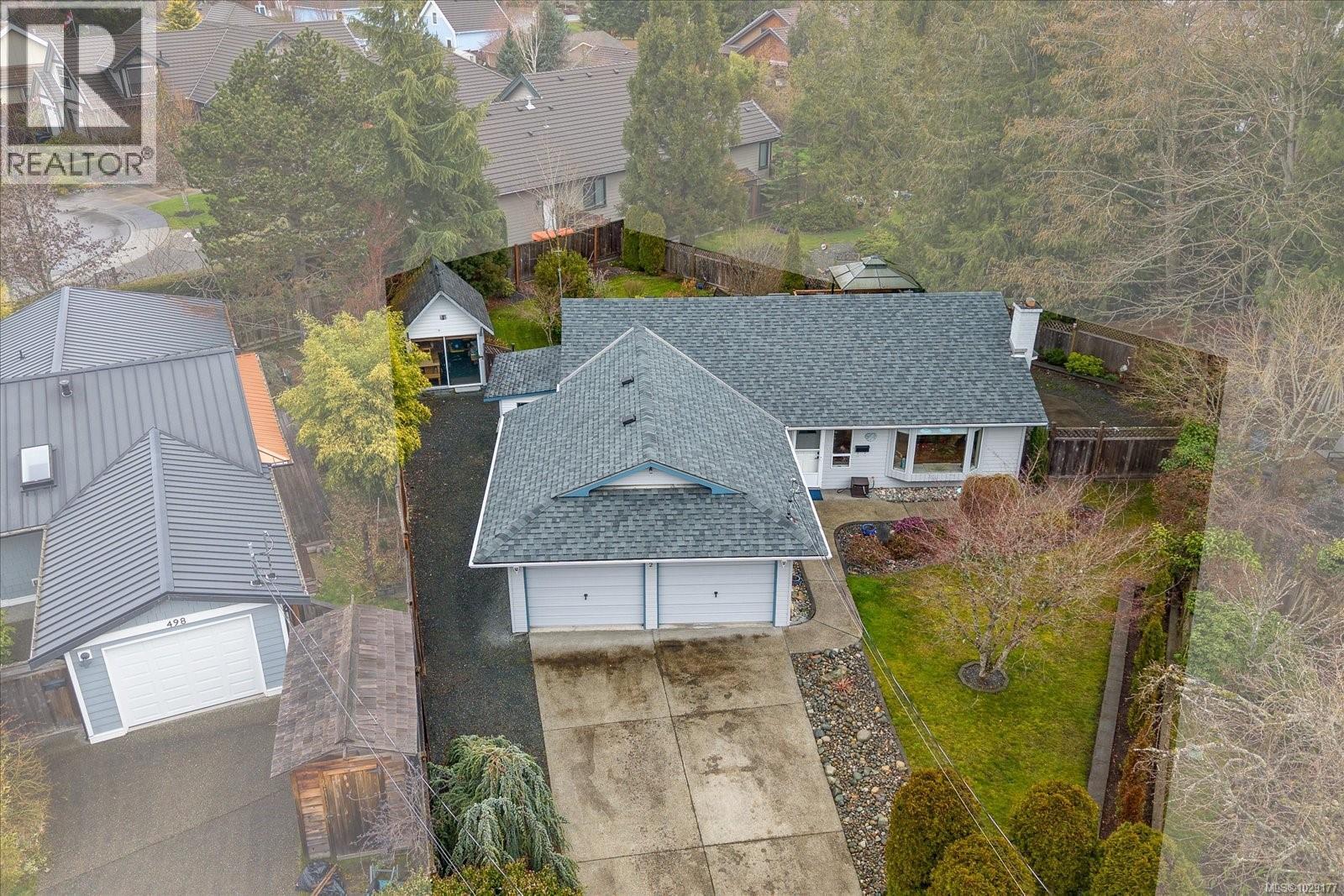 492 Aquila Pl, Parksville