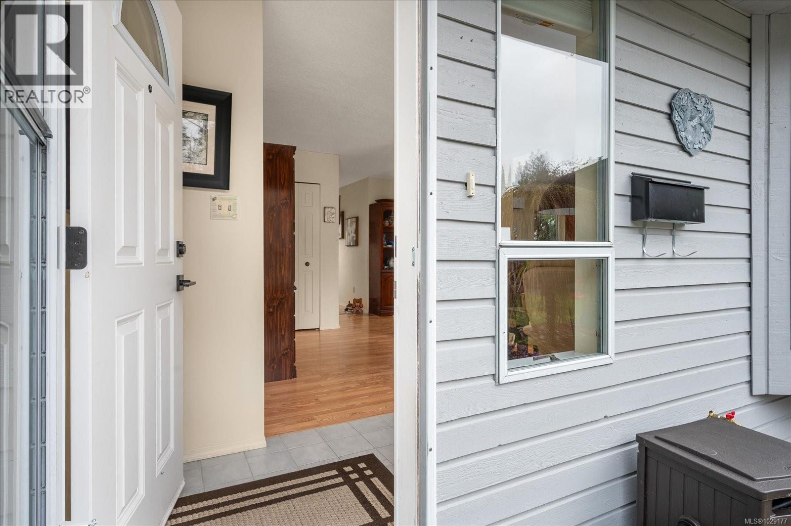 492 Aquila Pl, Parksville