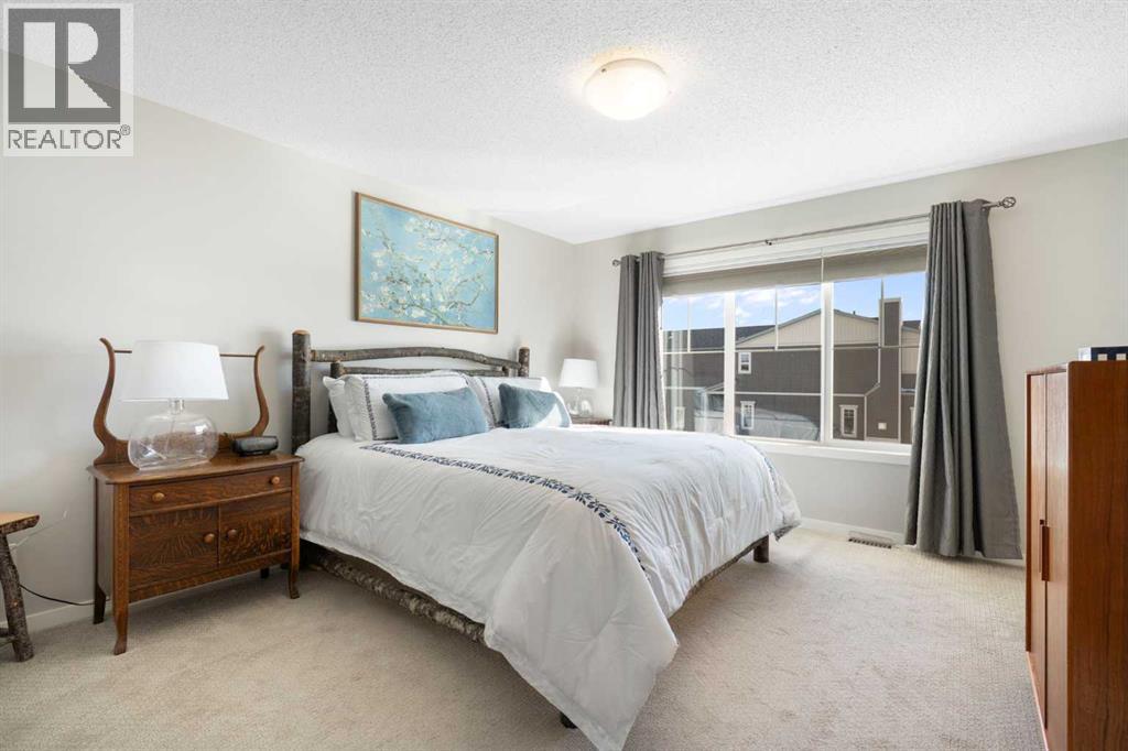 46 Emberside Place, Cochrane