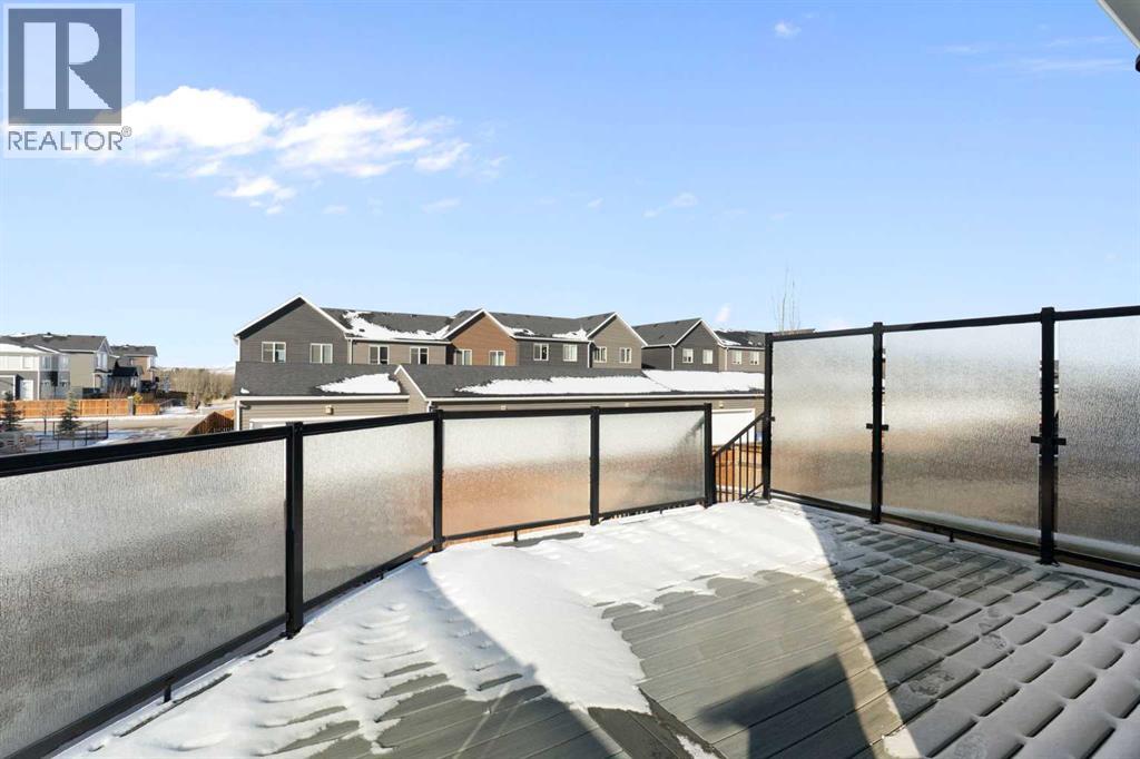 46 Emberside Place, Cochrane