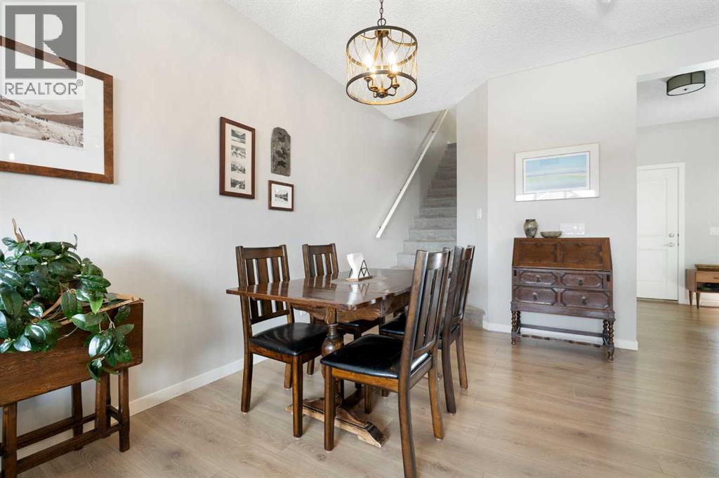 46 Emberside Place, Cochrane