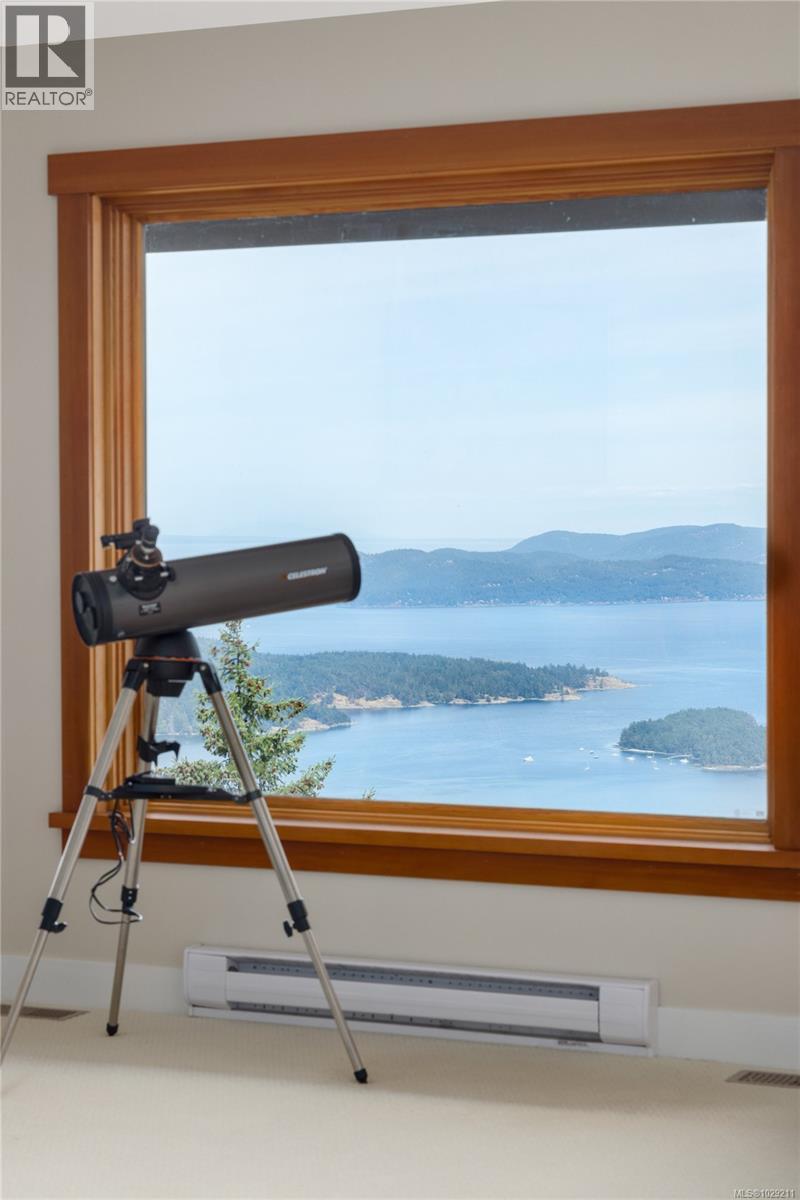  253 Chilton Road, Salt Spring